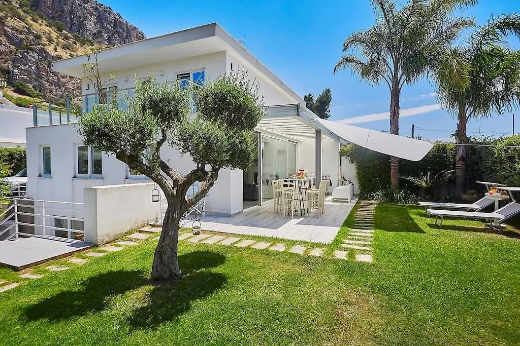 Villa Casa Dei Sogni Mondello Palermo Italien